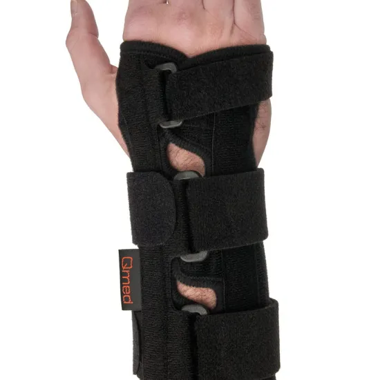 Manu Universal Wrist orthosis with a thumb hold
